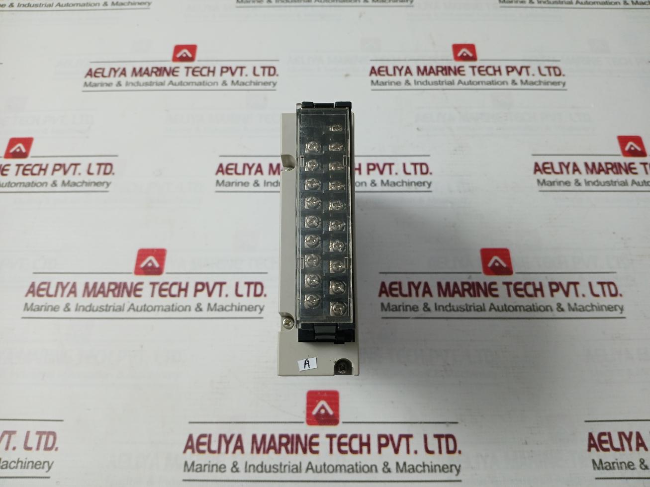 Omron Cs1W-at211 Plc I/O Module Oc211, Id211, Cs1W-bi103 C200Hw-pd024 24Vdc 50W