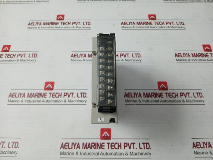 Omron Cs1W-at211 Plc I/O Module Oc211, Id211, Cs1W-bi103 C200Hw-pd024 24Vdc 50W