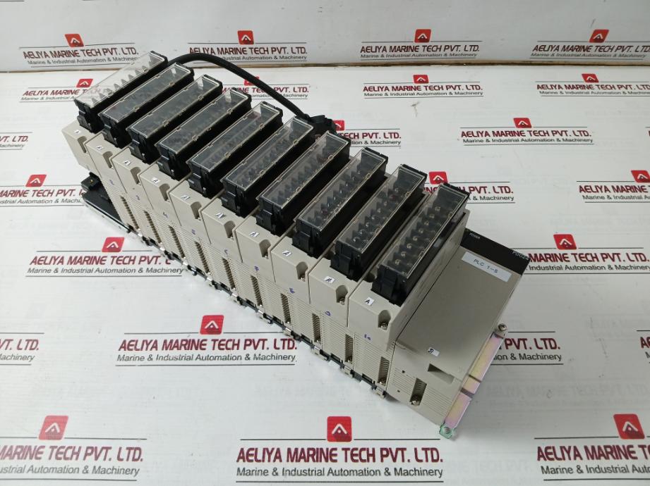 Omron Cs1W-at211 Plc I/O Module With Cable Cs1W-cn313 24Vdc 50W 250V Ac