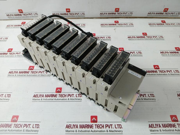 Omron Cs1W-at211 Plc I/O Module With Cable Cs1W-cn313 24Vdc 50W 250V Ac