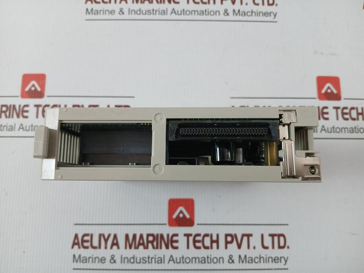 Omron Cs1W-clk23, Cs1D-cpu65H, Cs1D-dpl01, Cs1W-sp001 Plc Rack Module Cs1W-clk13