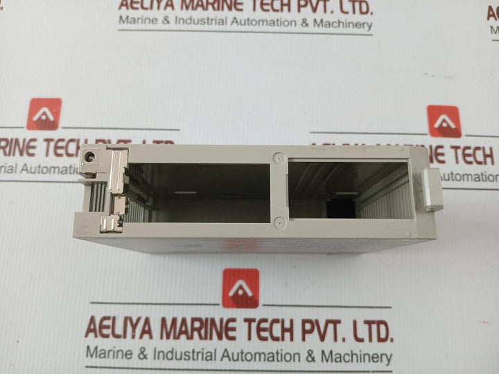 Omron Cs1W-clk23, Cs1D-cpu65H, Cs1D-dpl01, Cs1W-sp001 Plc Rack Module Cs1W-clk13