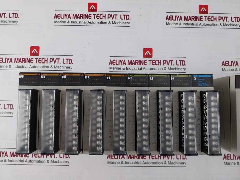 Omron Cs1W-ia211 Plc Programmable Controller I/O Unit Ac100-240V 50/60Hz 120Va