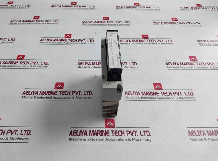 Omron Cs1W-id211 Plc I/O Module C200H-bc -v 24V Dc 7Ma 50W C200Hw-pd024