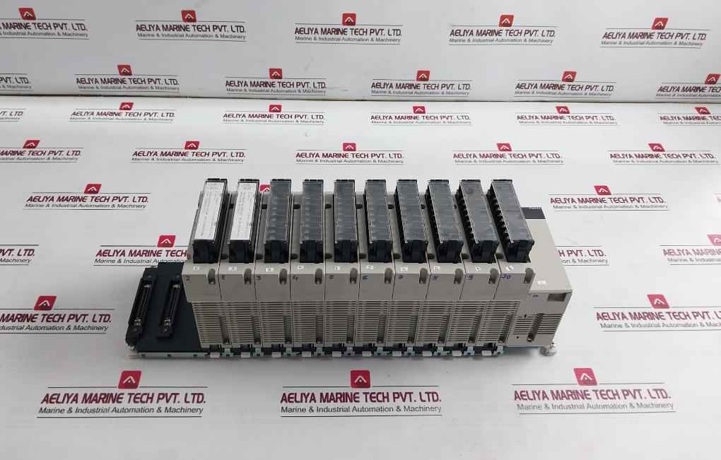Omron Cs1W-id211 Plc I/O Module C200H-bc –V 250Vac 24Vdc 7Ma 50W 2A/P 8A/C 16A/U
