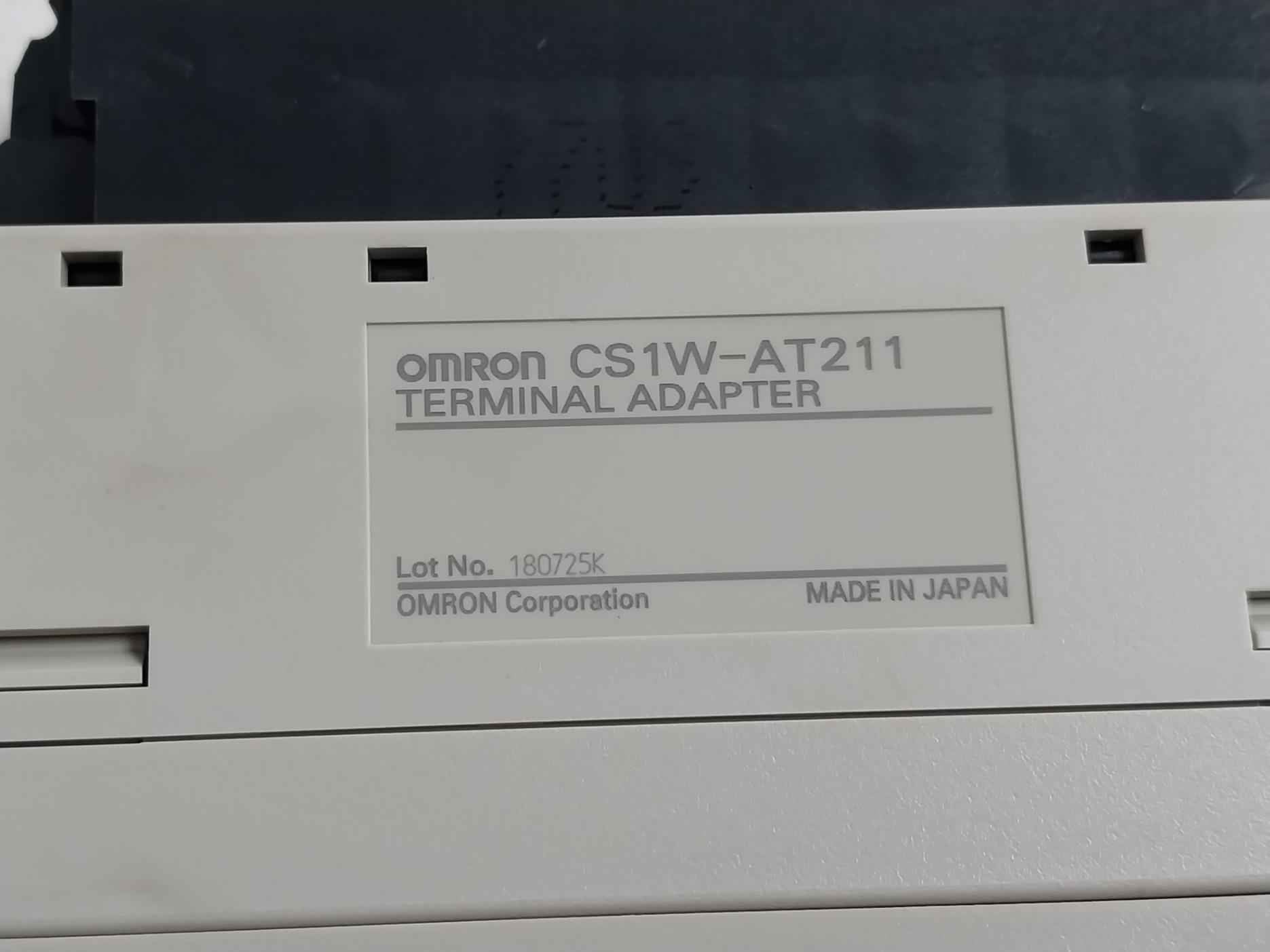 Omron Cs1W-id211 Plc I/O Module C200H-bc –V 250Vac 24Vdc 7Ma 50W 2A/P 8A/C 16A/U