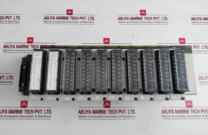 Omron Cs1W-id211 Plc I/O Module C200H-bc –V 250Vac 24Vdc 7Ma 50W 2A/P 8A/C 16A/U