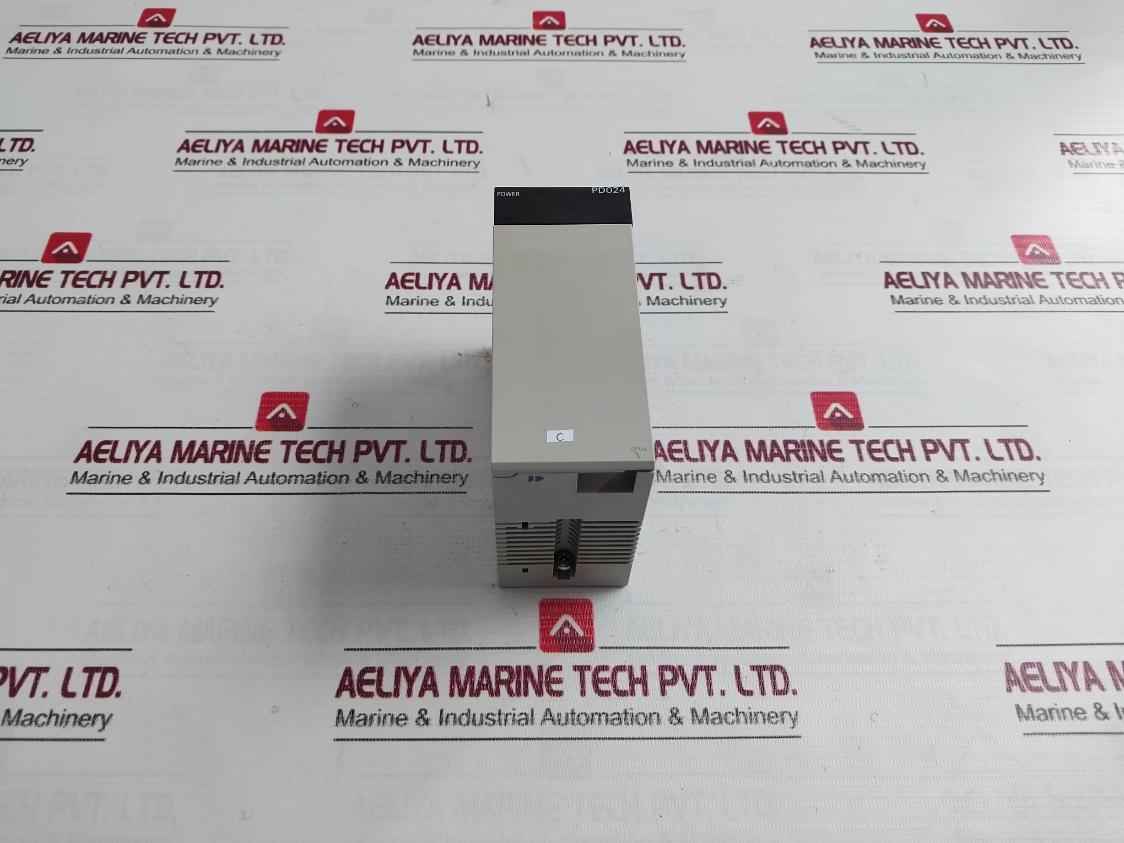 Omron Cs1W-id211 Plc I/O Module C200H-bc –V 250Vac 24Vdc 7Ma 50W 2A/P 8A/C 16A/U