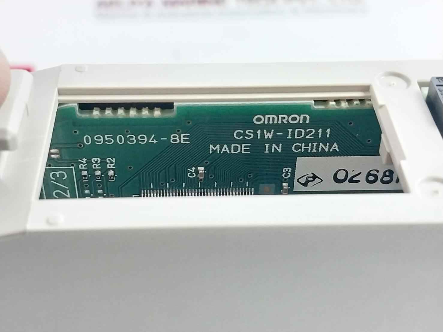 Omron Cs1W-id211 Plc I/O Module C200H-bc –V 250Vac 24Vdc 7Ma 50W 2A/P 8A/C 16A/U