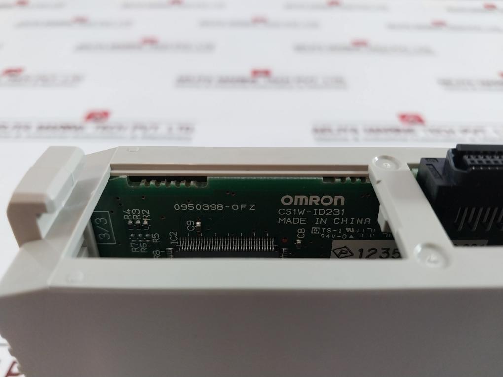 Omron Cs1W-id231 Plc Input Unit 24V Dc 0950398-of Z Kcc-rem-omr-cs1W-00013