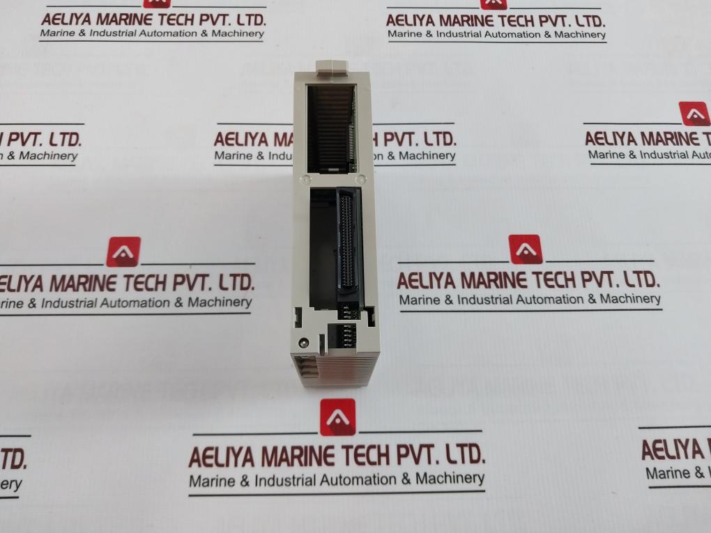 Omron Cs1W-id231 Plc Input Unit 24V Dc 0950398-of Z Kcc-rem-omr-cs1W-00013