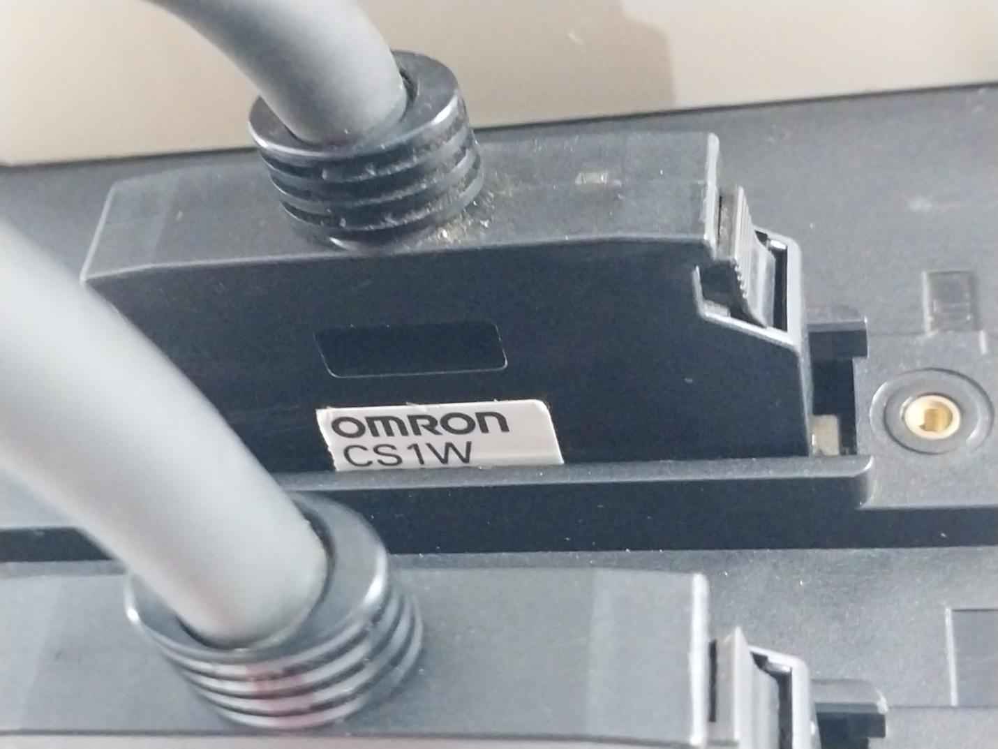 Omron Cs1W-oc211 Plc I/O Module C200H-bc -v 24Vdc 50W 250V Ac Id211 C200Hw-pd024