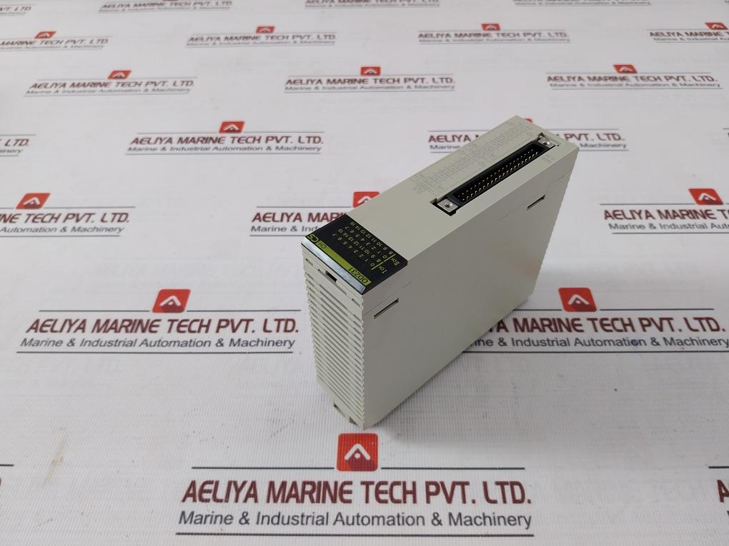 Omron Cs1W-od231 Plc Output Unit Dc24V 0.5A 0950395-6 B