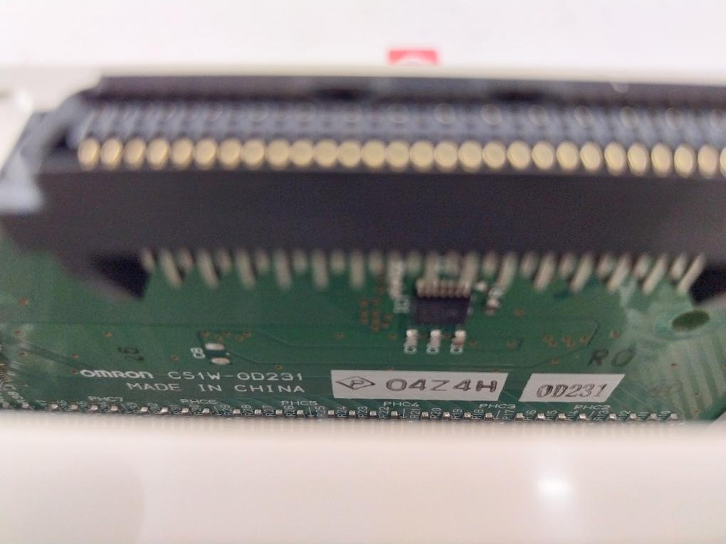 Omron Cs1W-od231 Plc Output Unit Dc24V 0.5A 0950395-6 B