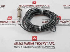 Omron Cylindrical Proximity Sensor E2A-m18Ls08-wp-b3 10-meter 12 To 24Vdc