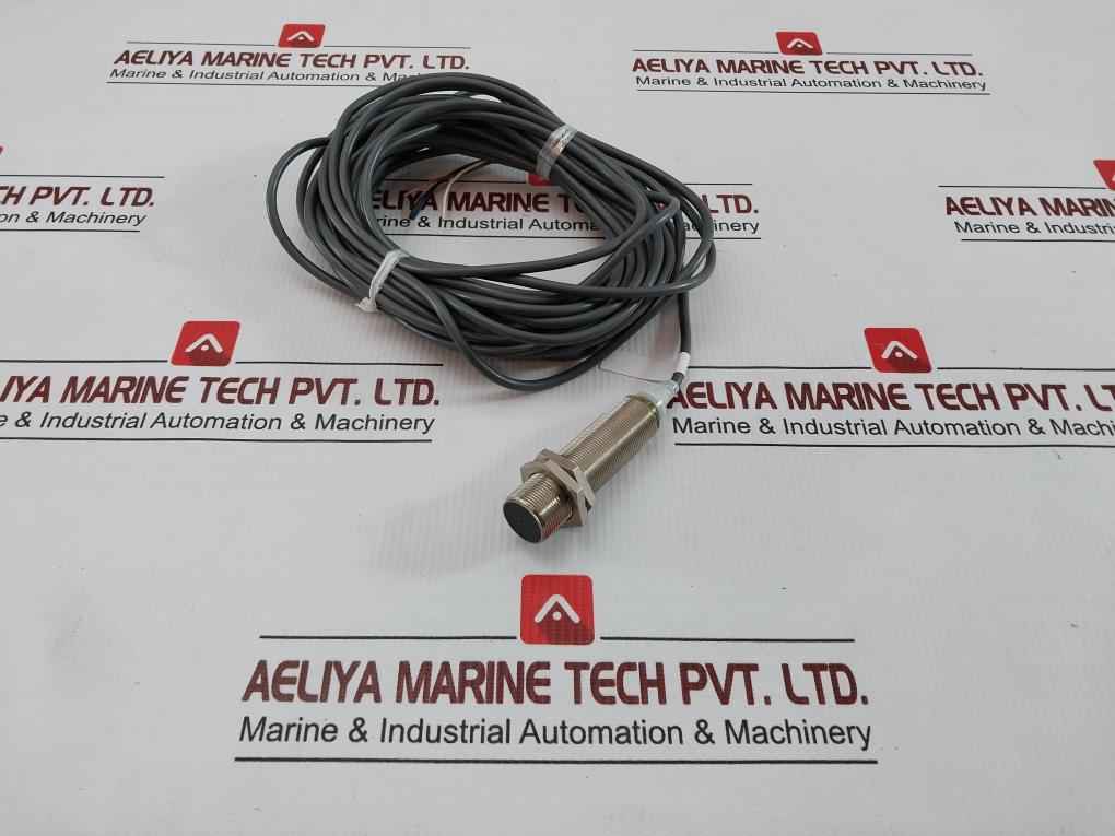 Omron Cylindrical Proximity Sensor E2A-m18Ls08-wp-b3 10-meter 12 To 24Vdc