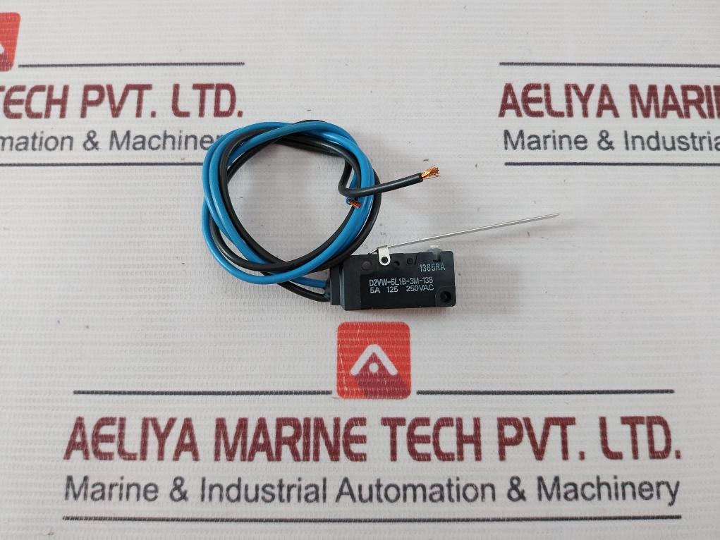 Omron D2Vw-5L1B-3M-138 Micro Switch 5A 125 250Vac