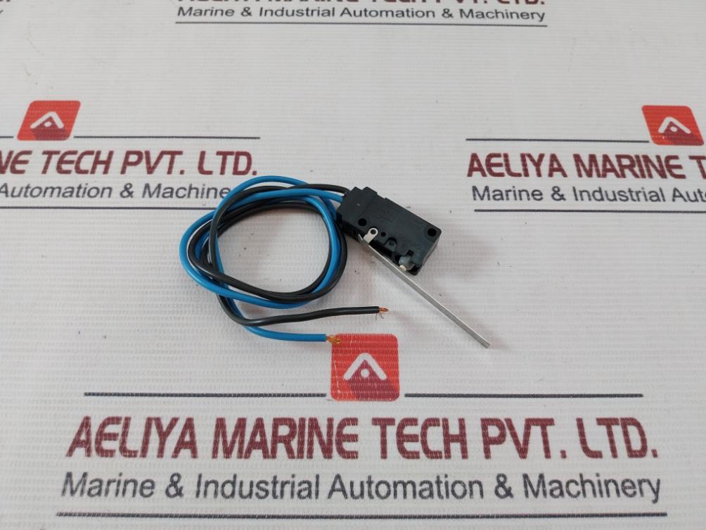 Omron D2Vw-5L1B-3M-138 Micro Switch 5A 125 250Vac