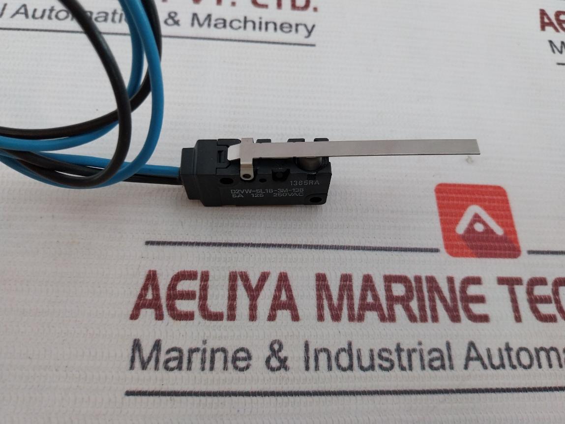 Omron D2Vw-5L1B-3M-138 Micro Switch 5A 125 250Vac