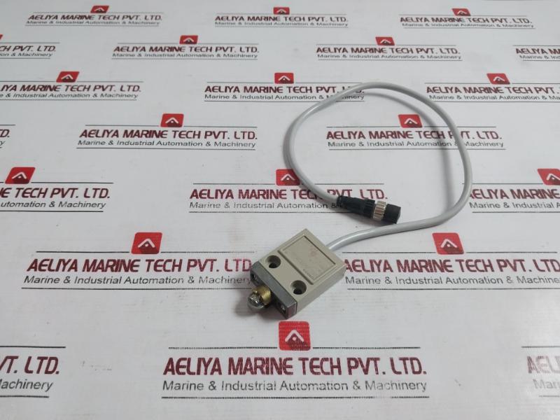 Omron D4C-3002-m1Gj General-purpose Limit Switch En60947-5-1 Dc-12 2A/30V
