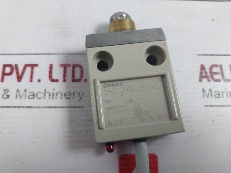 Omron D4C-3002-m1Gj General-purpose Limit Switch En60947-5-1 Dc-12 2A/30V