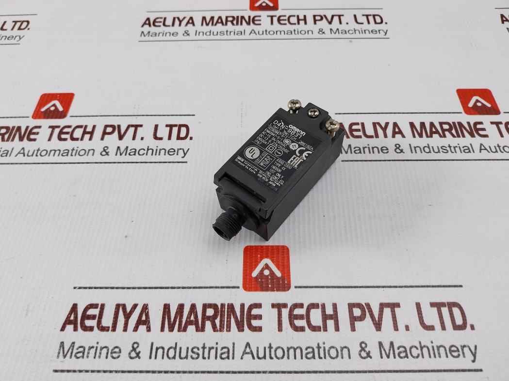 Omron D4N-9B31 Limit Switch Ip67 240Vac 3A 26618Za