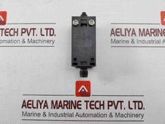 Omron D4N-9B31 Limit Switch Ip67 240Vac 3A 26618Za