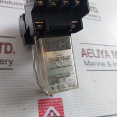 Omron Drs-02.03 Relay With Socket Base 5A 250Vac