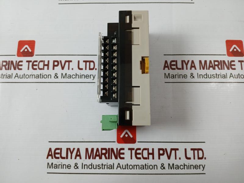 Omron Drt2-ad04 Analog Terminal Module 24Vdc 0.09A