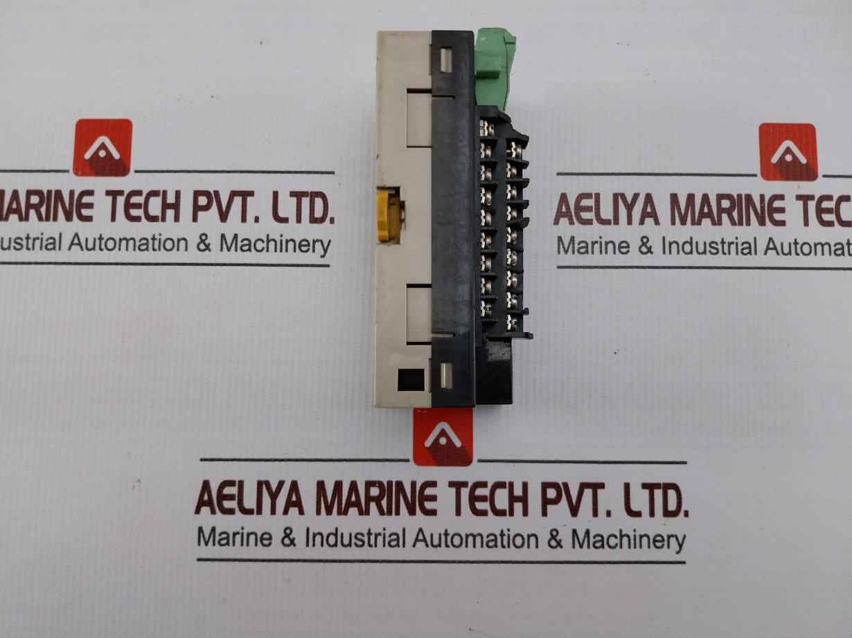 Omron Drt2-id16 Digital Input Unit 24V Dc 6 Ma