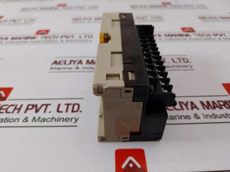 Omron Drt2-md16 Remote Terminal Block Module 24Vdc 6Ma/Point