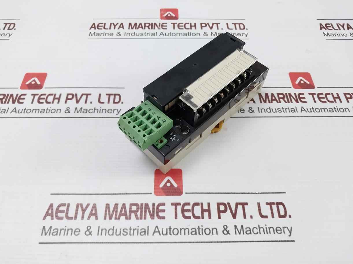 Omron Drt2-ros16 Remote I/O Terminal With Relay 250V Ac/ 30V Dc