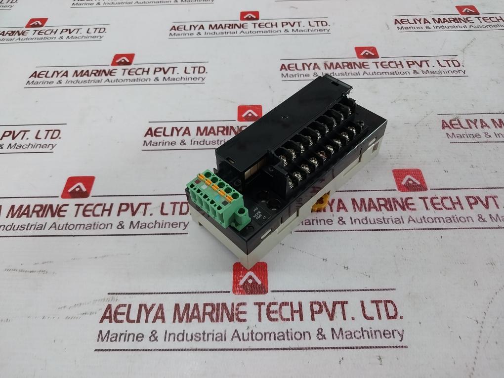 Omron DRT2-ROS16 Remote I/O Terminal with Relay Output 24VDC 250V AC/30V DC