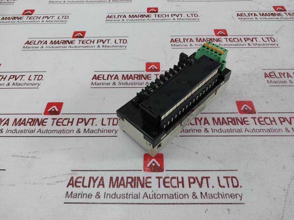 Omron DRT2-ROS16 Remote I/O Terminal with Relay Output 24VDC 250V AC/30V DC