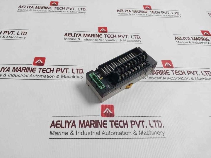 Omron Drt2-ros16 Remote I/o Terminal With Relay Output 250v Ac/ 30v Dc 2a