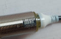 Omron E2A-m18Ks08-wp-c2 Proximity Sensor