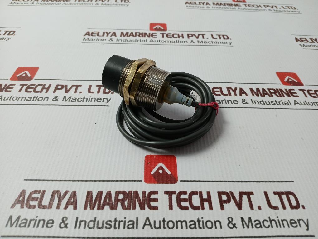 Omron E2A-m30Kn20-wp-b1 Proximity Sensor 2 Meter 12 To 24Vdc