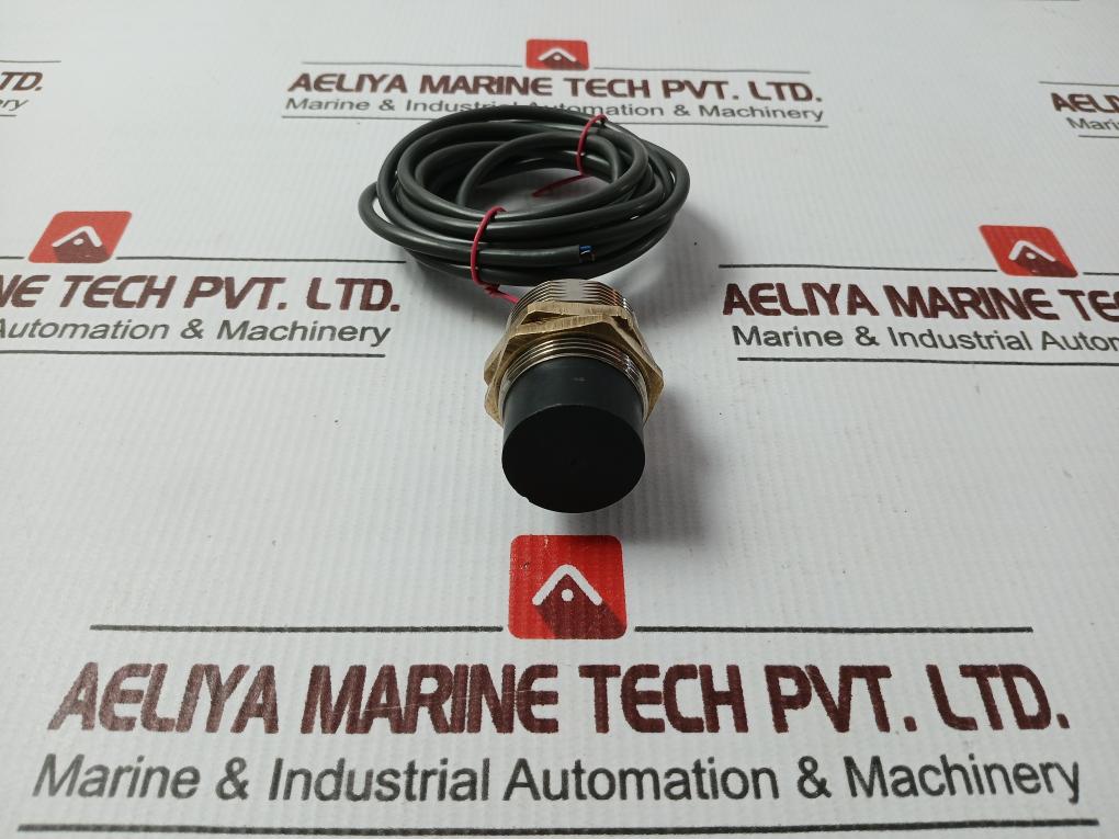 Omron E2A-m30Kn20-wp-b1 Proximity Sensor 2 Meter 12 To 24Vdc