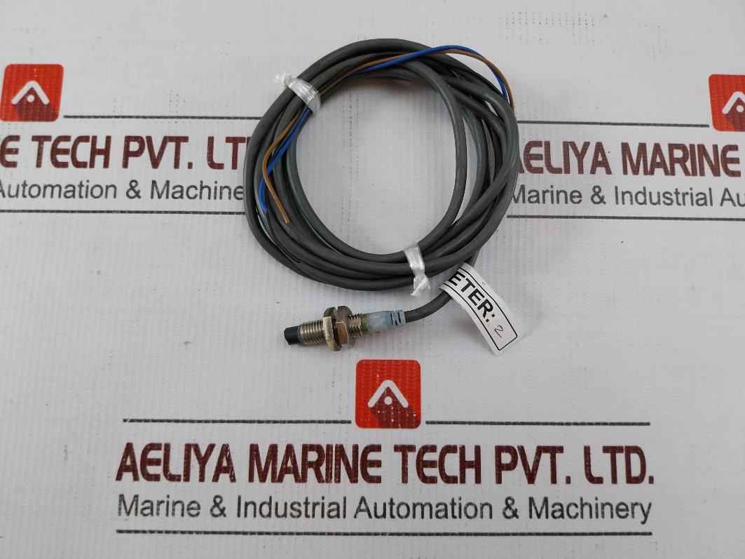 Omron E2A-s08Kn04-wp-g1 Proximity Sensor 2 Meter 24Vdc 4.0Mm