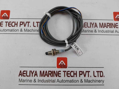 Omron E2A-s08Kn04-wp-g1 Proximity Sensor 2 Meter 24Vdc 4.0Mm