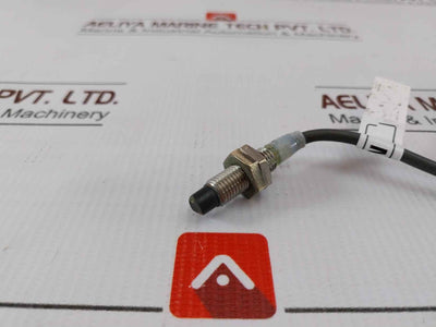 Omron E2A-s08Kn04-wp-g1 Proximity Sensor 2 Meter 24Vdc 4.0Mm