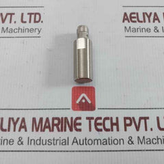 Omron E2E-x5E1-m1 .
