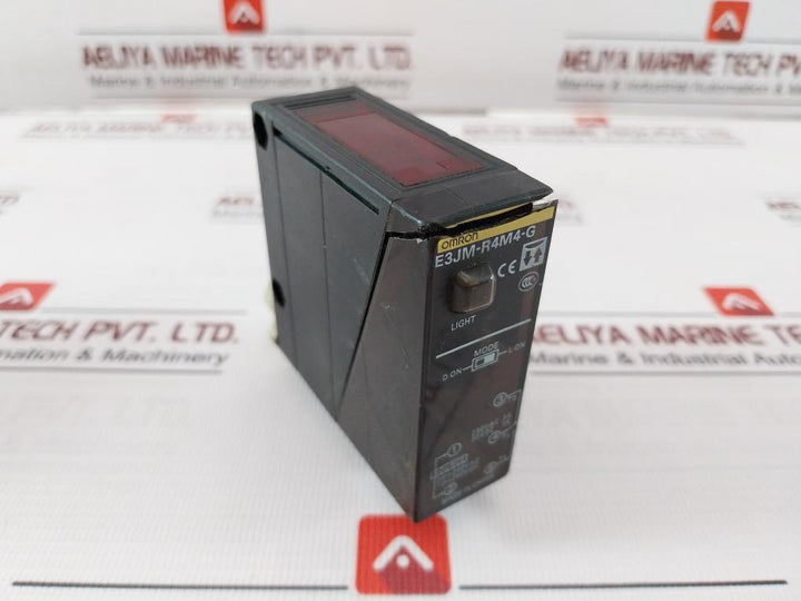 Omron E3Jm-r4M4-g Photoelectric Sensor 24-240Vac 12 To 240Vdc 250Vac 3A 30Vdc