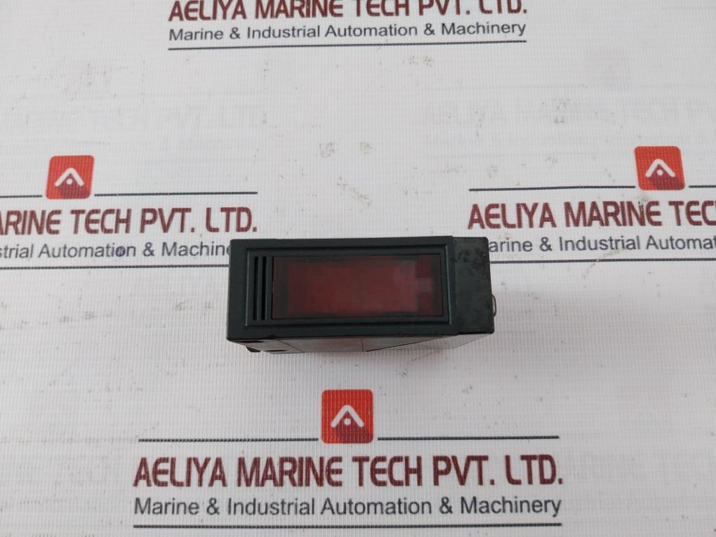 Omron E3Jm-r4M4-g Photoelectric Sensor 24-240Vac/Dc