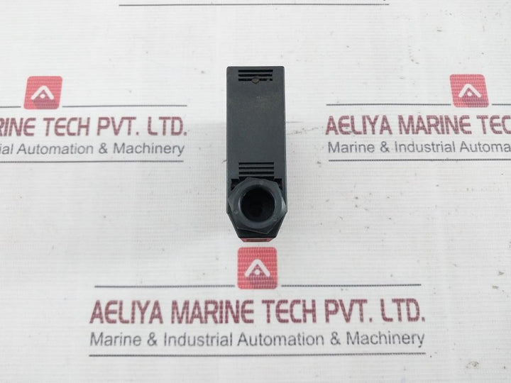 Omron E3Jm-r4M4-g Photoelectric Sensor 250 Vac 3A