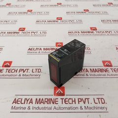 Omron E3Jm-r4M4-g Photoelectric Sensor 250Vac 3A 30Vdc 24-240Vac 12-240Vdc