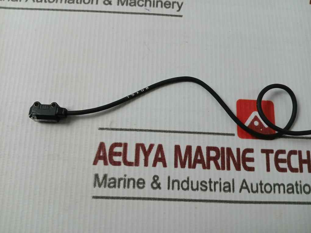 Omron E3T-st13 Photoelectric Switch 12 To 24V Dc