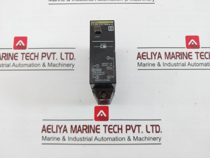 Omron E3Jm-ds70M4-g Photoelectric Sensor 250Vac 3A 17919M