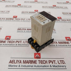 Omron E5C4-r20K Temperature Controller 3A 250Vac