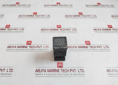 Omron E5Cc-rw0Aum-000 Digital Temperature Controller 250Vac 3A 100-240Vac 5.2Va